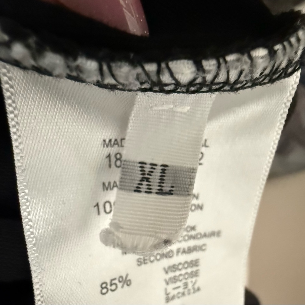 CHROME HEARTS BLACK YELLOW LOGO PRINT CH CHEST POCKET CREWNECK TEE SHIRT - Picture 8 of 10